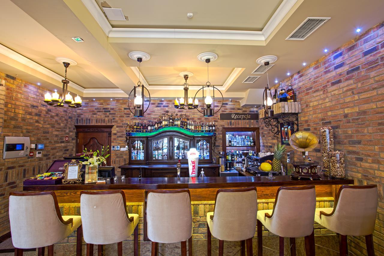 Hotel Roza Kamieniec Wroclawski Esterno foto