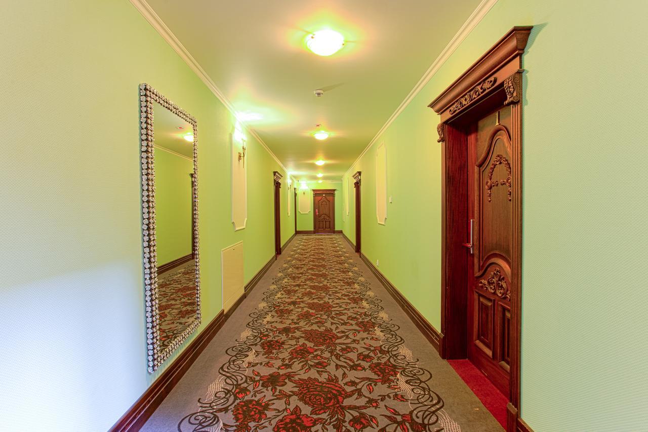 Hotel Roza Kamieniec Wroclawski Esterno foto